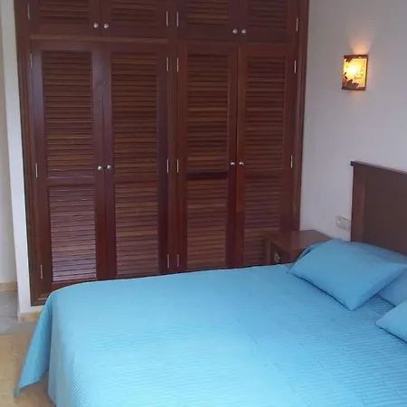 Playa Blanca Sleeps 6 Pool Wifi