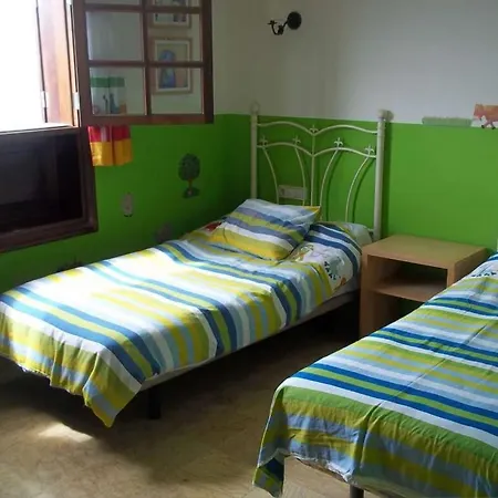 Playa Blanca Sleeps 6 Pool Wifi *