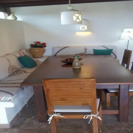 Playa Blanca Sleeps 6 Pool Wifi * Playa Blanca (Lanzarote)